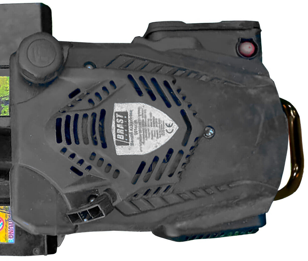 Imagen perteneciente a la galería de la reseña de la motoazada BRAST 5500N