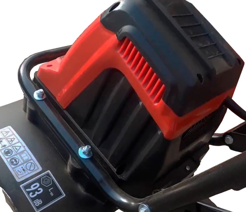 Imagen perteneciente a la galería de la reseña de la motoazada Einhell GC-RT 1440 M