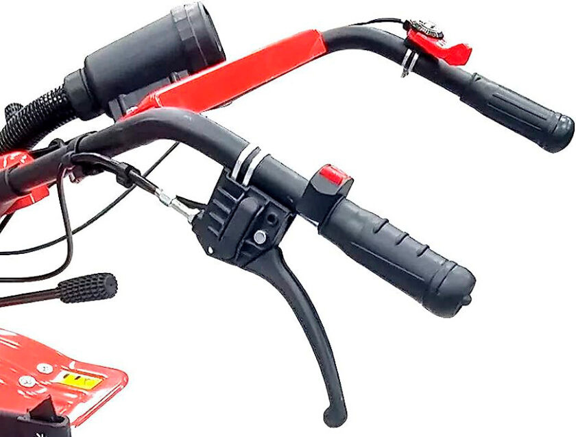 Imagen perteneciente a la galería de la reseña de la motoazada Ducati DTL7000