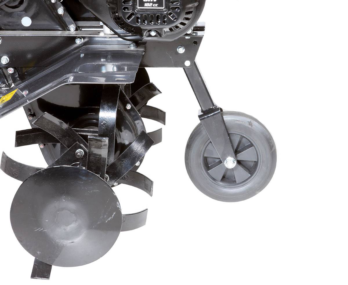 Imagen perteneciente a la galería de la reseña de la motoazada Oleo-Mac MH 175KS